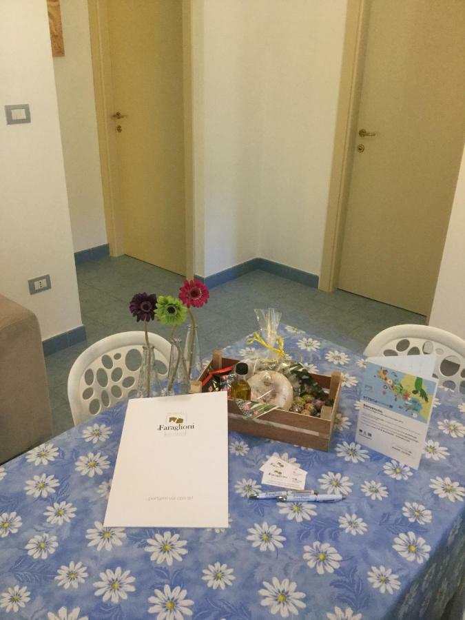 Residence I Faraglioni Mattinata Bagian luar foto